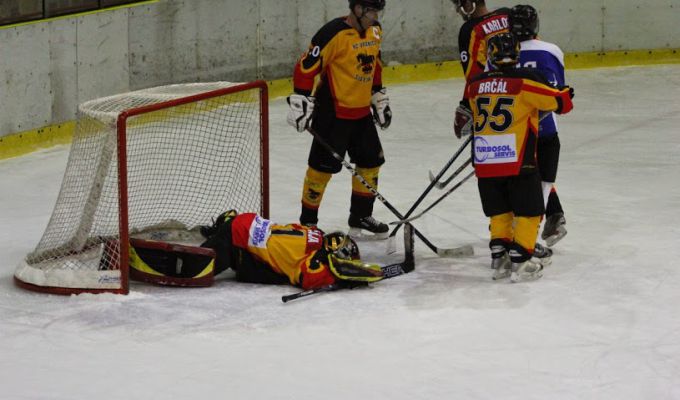 HC Vraníci Slatiňany - HC Zilvar Rychnov n. Kn. 2:2